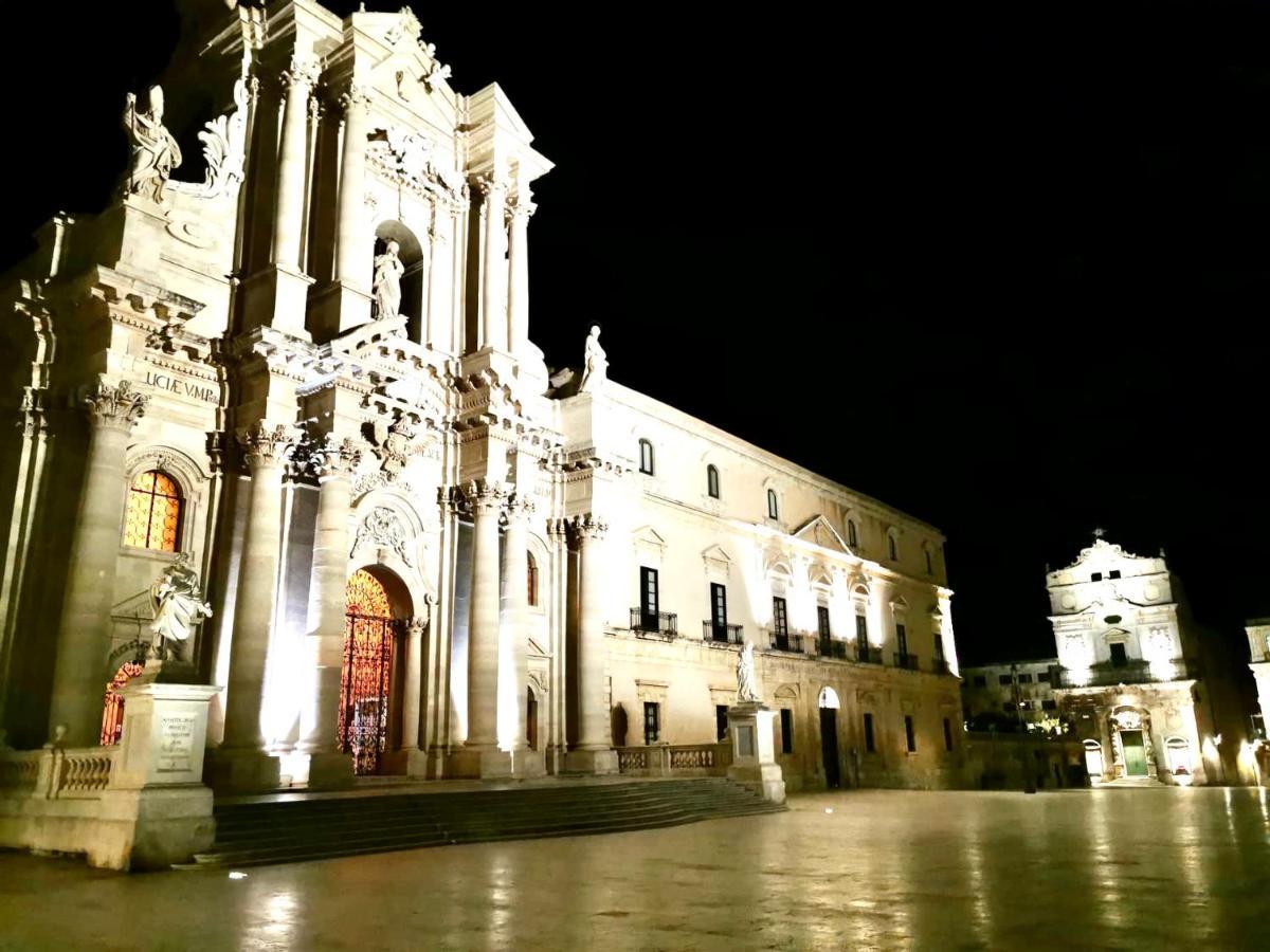 Movie Suite Ortigia Syracuse Buitenkant foto