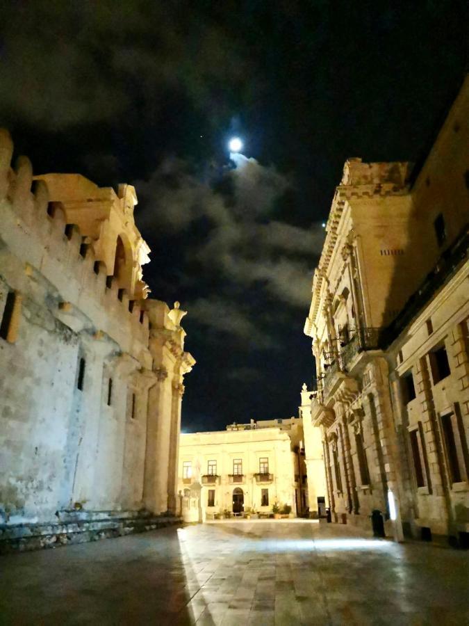 Movie Suite Ortigia Syracuse Buitenkant foto