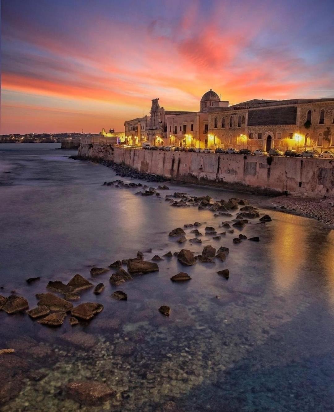 Movie Suite Ortigia Syracuse Buitenkant foto